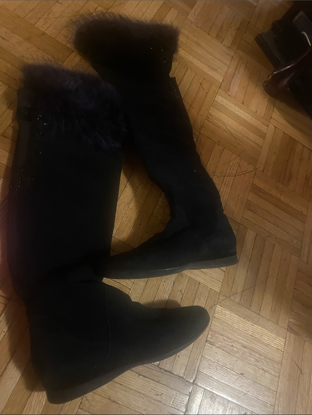 Knee-High suede leather Faux….. genuine fox Trim Women's to knee Boots - Black